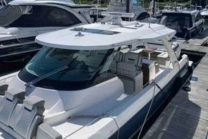 43FT (13.11M) TIARA SPORT