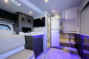 Out of the Blue 40ft Formula Yacht For Sale