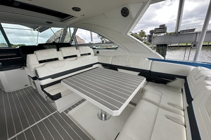 Out of the Blue 40ft Formula Yacht For Sale