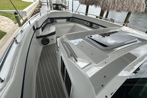 Out of the Blue 40ft Formula Yacht For Sale