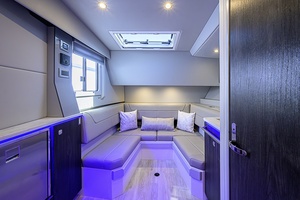 Out of the Blue 40ft Formula Yacht For Sale