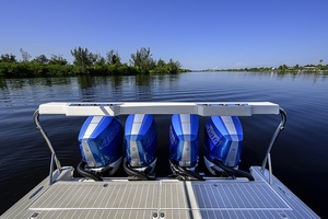 Out of the Blue 40ft Formula Yacht For Sale