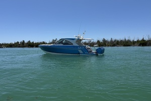 Out of the Blue 40ft Formula Yacht For Sale