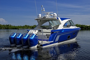 Out of the Blue 40ft Formula Yacht For Sale