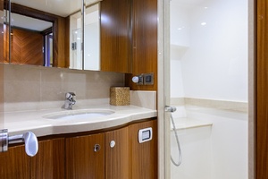 ESCAPE 72ft Ocean Alexander Yacht For Sale