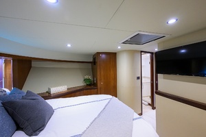 ESCAPE 72ft Ocean Alexander Yacht For Sale