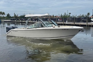 28ft Cobia Yacht For Sale