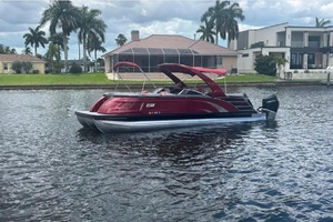 27ft Bennington Yacht For Sale