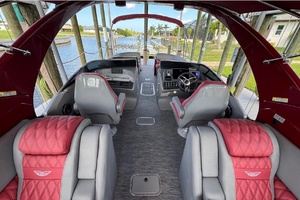 27ft Bennington Yacht For Sale
