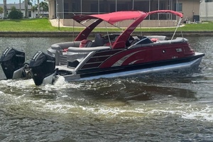 27ft Bennington Yacht For Sale
