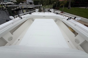 40FT (12.19M) INVINCIBLE