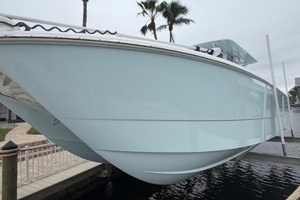 40FT (12.19M) INVINCIBLE