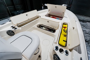 27ft ShearWater Yacht For Sale