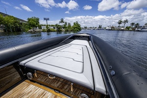 CHASING MOMENTS 40ft Technohull Yacht For Sale