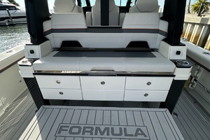 Lazy Girl 38ft Formula Yacht For Sale