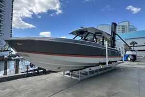 Lazy Girl 38ft Formula Yacht For Sale