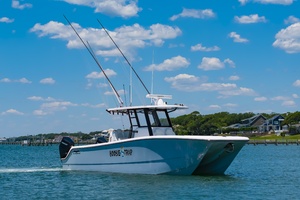 33ft Invincible Yacht For Sale