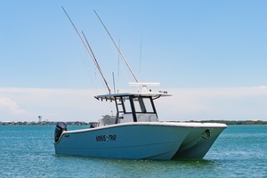 33ft Invincible Yacht For Sale