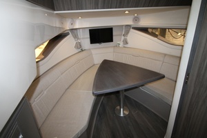 32ft Sea Ray Yacht For Sale