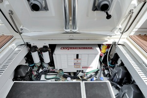 38ft Boston Whaler Yacht For Sale