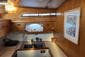 Adagio 37ft President Yacht For Sale