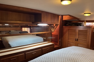 Adagio 37ft President Yacht For Sale