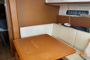 40ft Jeanneau Yacht For Sale