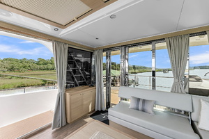 54ft Aquila Yacht For Sale