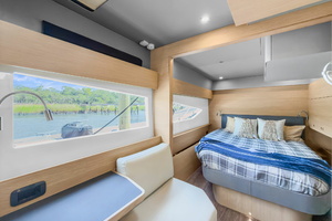 54ft Aquila Yacht For Sale