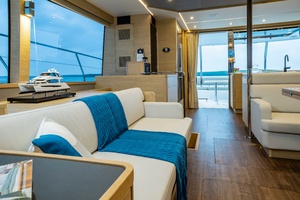 54ft Aquila Yacht For Sale