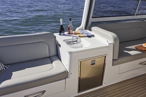 In Stock 38ft MJM Yacht For Sale