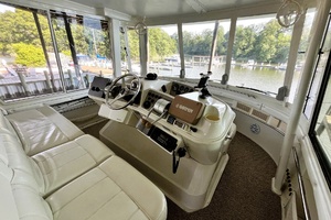 50ft Carver Yacht For Sale