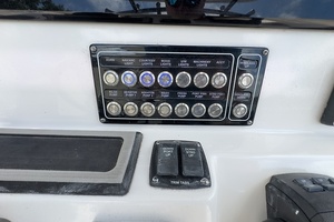 28ft Sea Fox Yacht For Sale