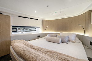 53ft Azimut Yacht For Sale