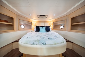 AQUA 47ft Beneteau Yacht For Sale