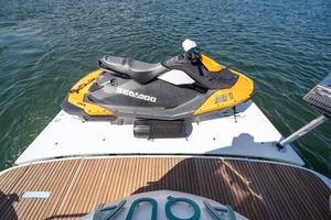 AQUA 47ft Beneteau Yacht For Sale