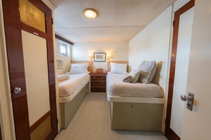 PINTAIL yacht for sale