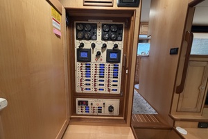 LADY V 53ft Marlow Yacht For Sale