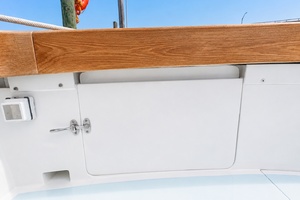 Sidejob 33ft L amp H Yacht For Sale