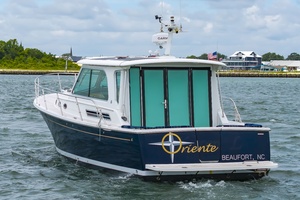 ORIENTE 37ft Back Cove Yacht For Sale