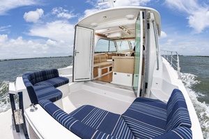 ORIENTE 37ft Back Cove Yacht For Sale