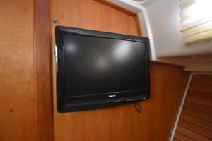 ORIENTE 37ft Back Cove Yacht For Sale