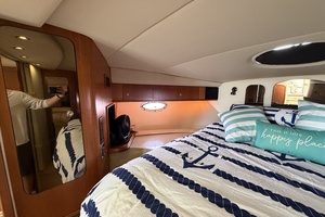 Cloud Nine 38ft Cruisers Yachts Yacht For Sale