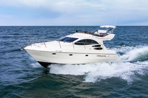 DONT PANIC 39ft Azimut Yacht For Sale