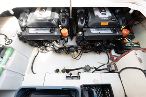 29ft Chaparral Yacht For Sale