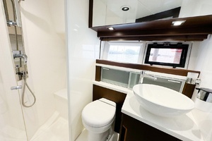 42ft Galeon Yacht For Sale