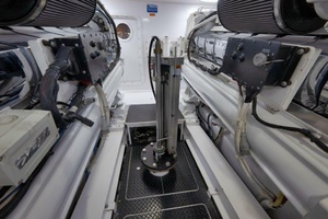 Viking 70 - Cutter Bill - Engine Room
