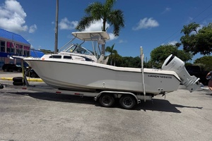 24ft Grady White Yacht For Sale