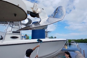 24ft Grady White Yacht For Sale