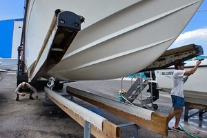 24ft Grady White Yacht For Sale